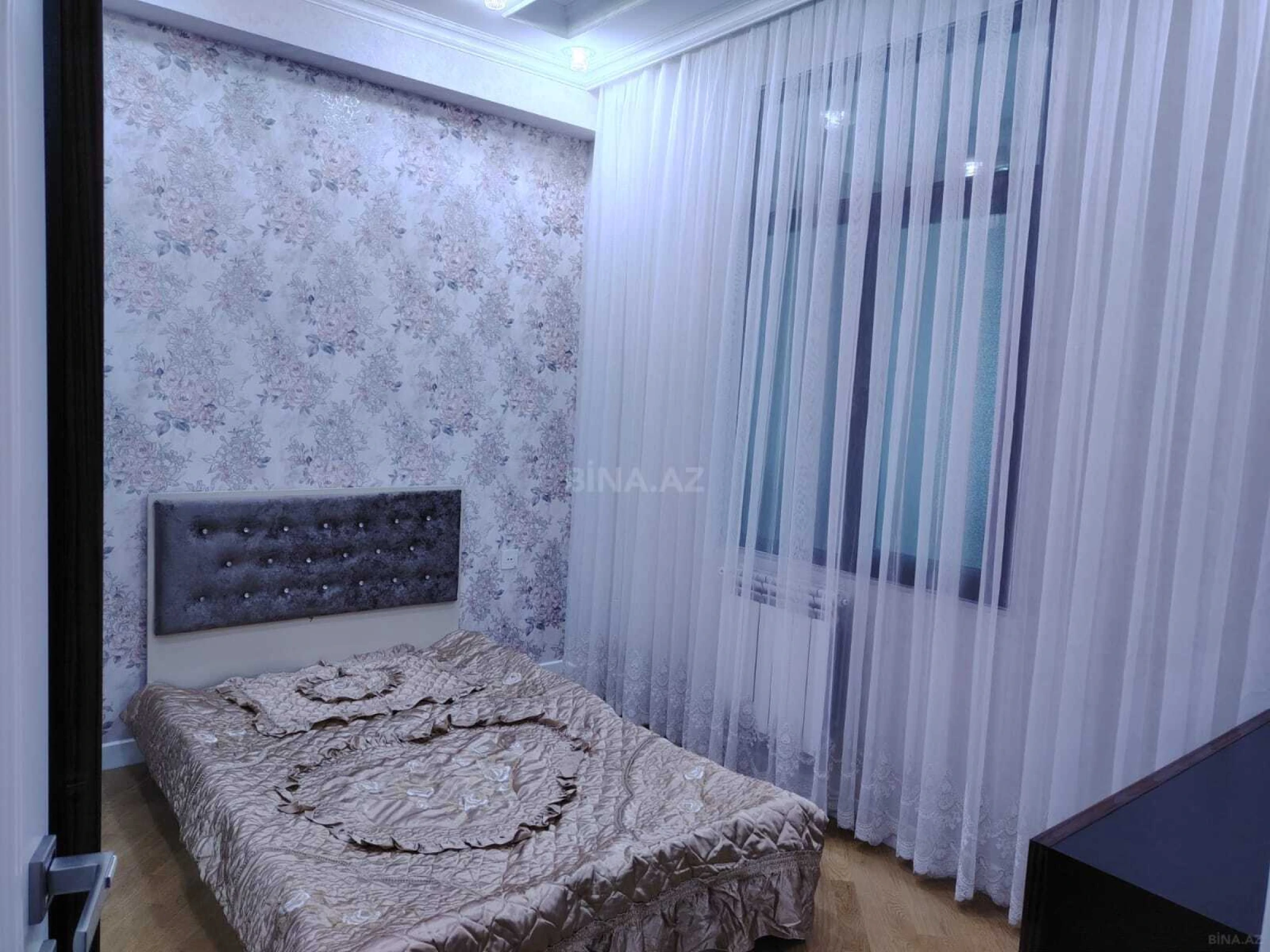 Kirayə verilir 3 otaqlı mənzil 110 m²