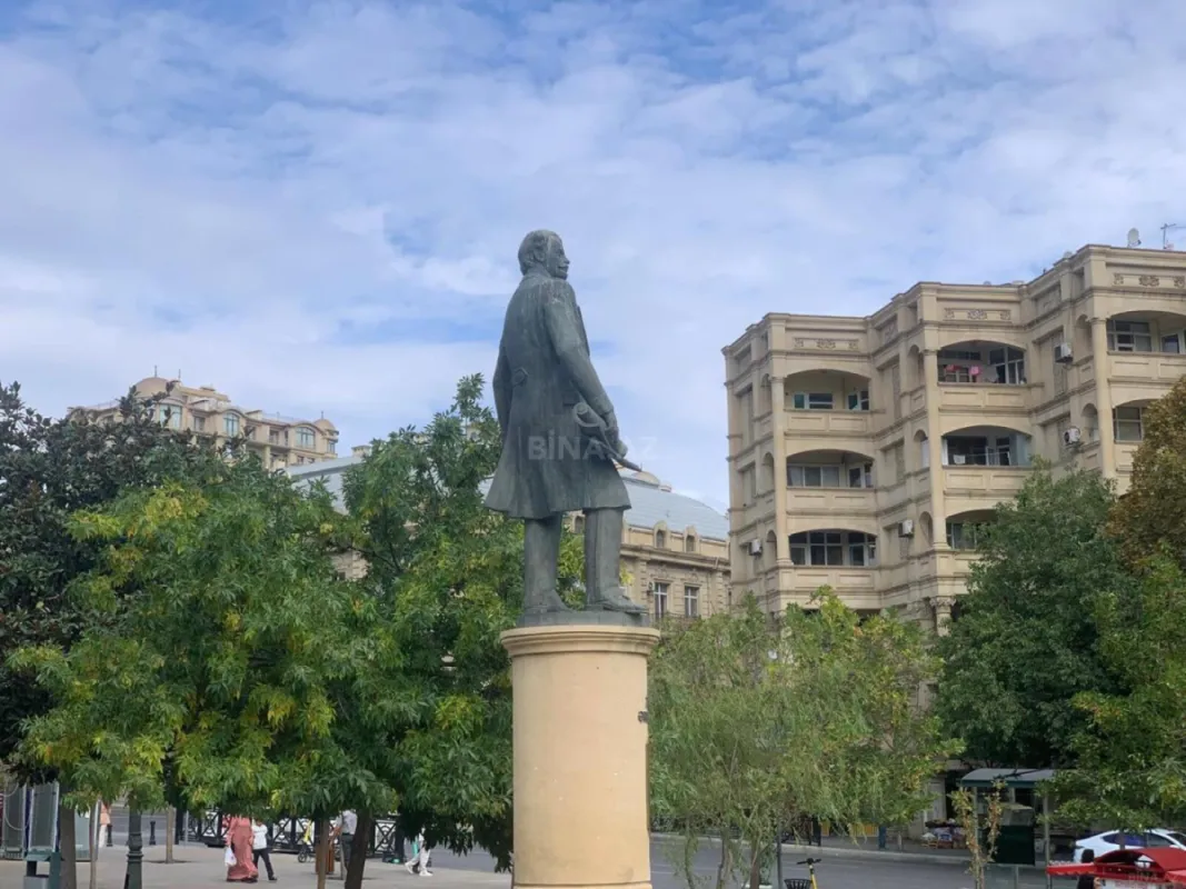 Satılır 3 otaqlı mənzil 85 m²