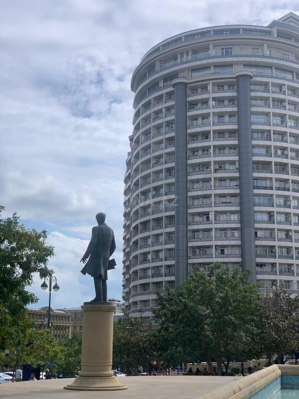 Satılır 3 otaqlı mənzil 85 m²