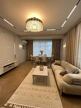 Satılır 3 otaqlı mənzil 82 m²