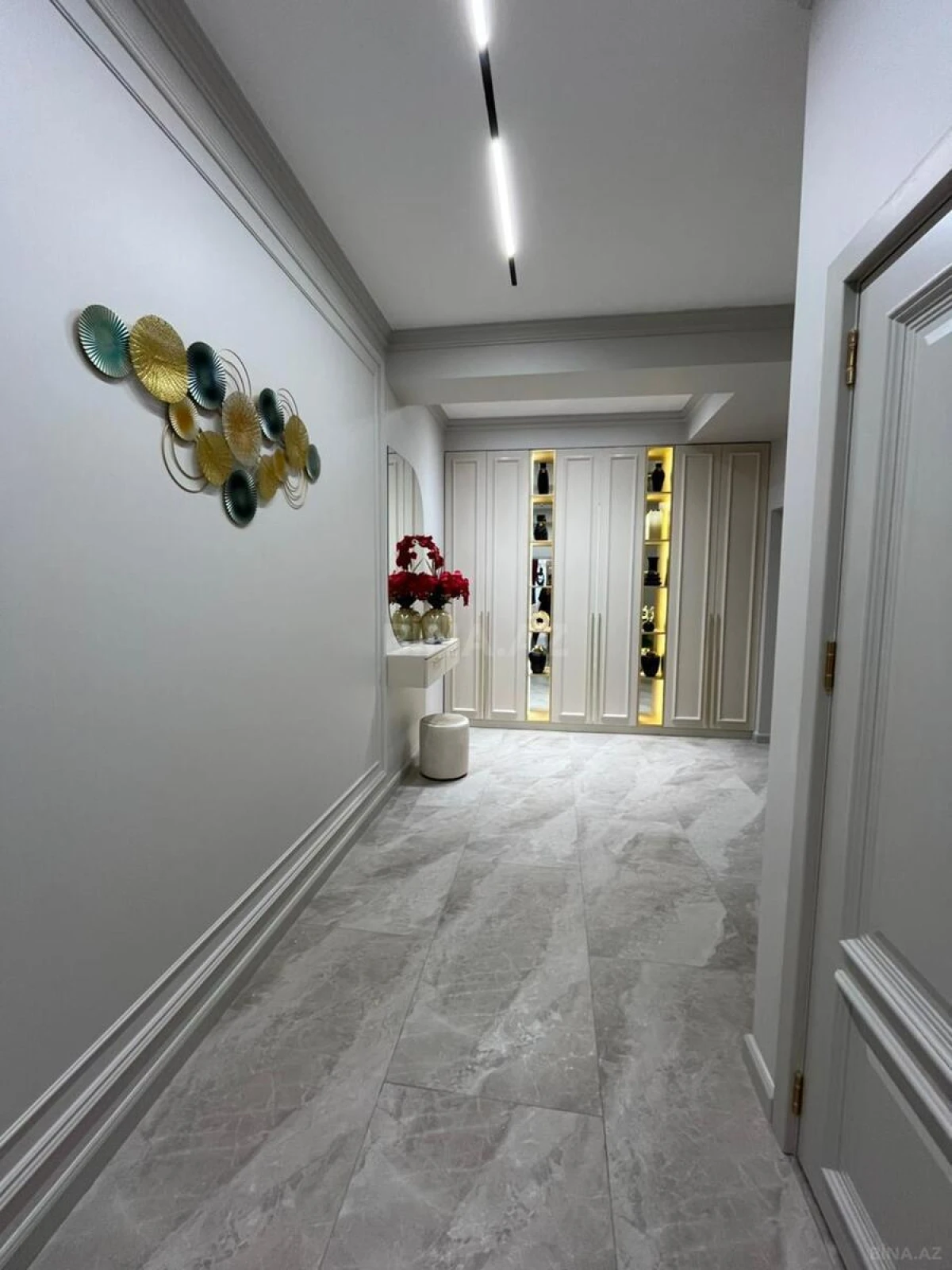 Satılır 3 otaqlı mənzil 82 m²