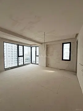 Satılır 3 otaqlı mənzil 82 m²