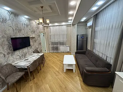 Kirayə verilir 3 otaqlı mənzil 72 m² — Bakı, İnşaatçılar 3 otaq 72.00 m²