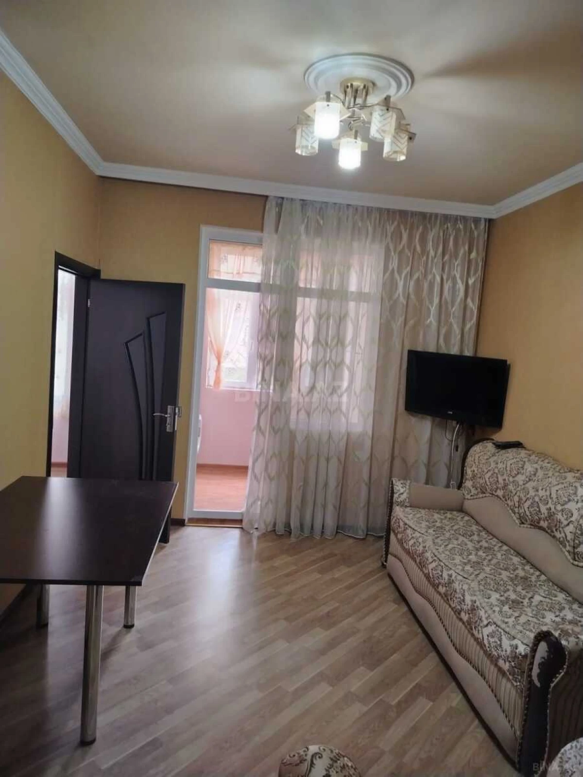 Kirayə verilir 3 otaqlı mənzil 75 m²