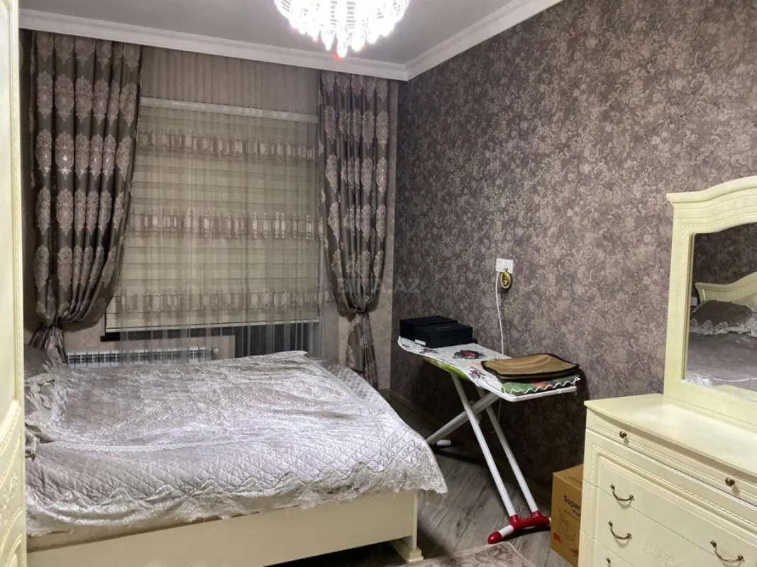 Kirayə verilir 3 otaqlı mənzil 125 m²