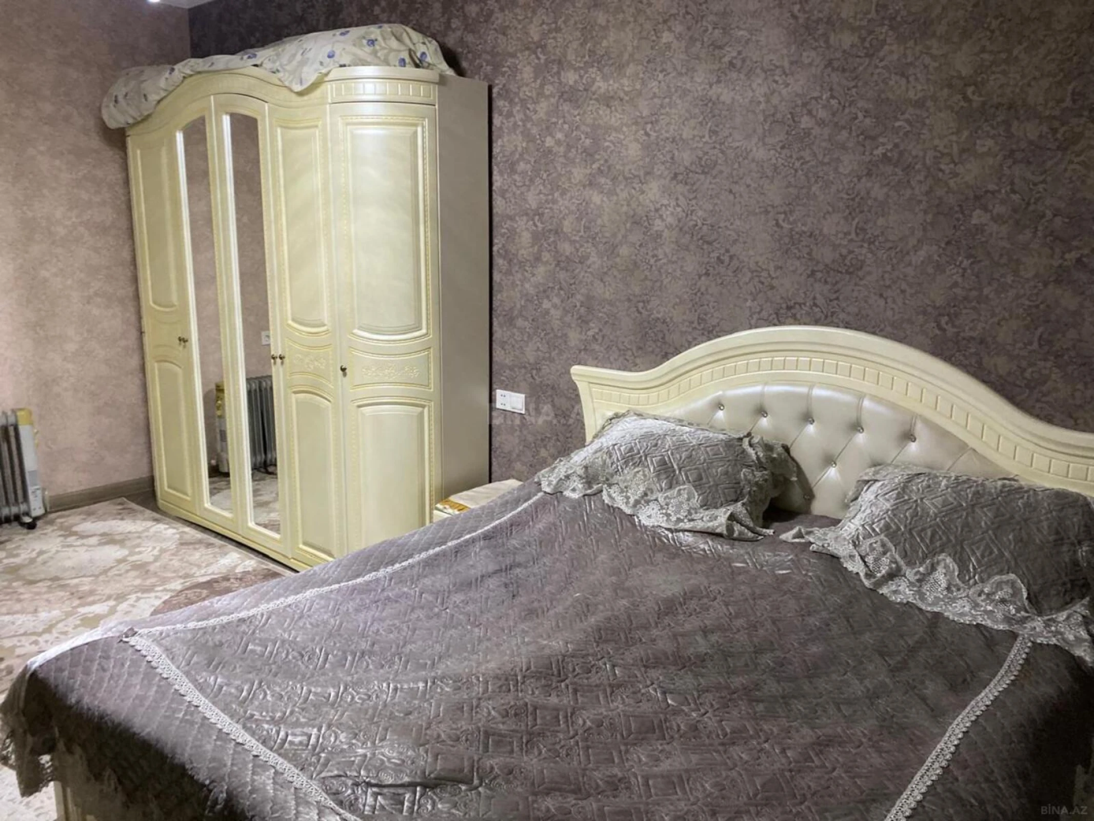 Kirayə verilir 3 otaqlı mənzil 125 m²