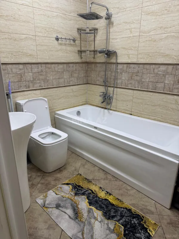 Kirayə verilir 3 otaqlı mənzil 125 m²