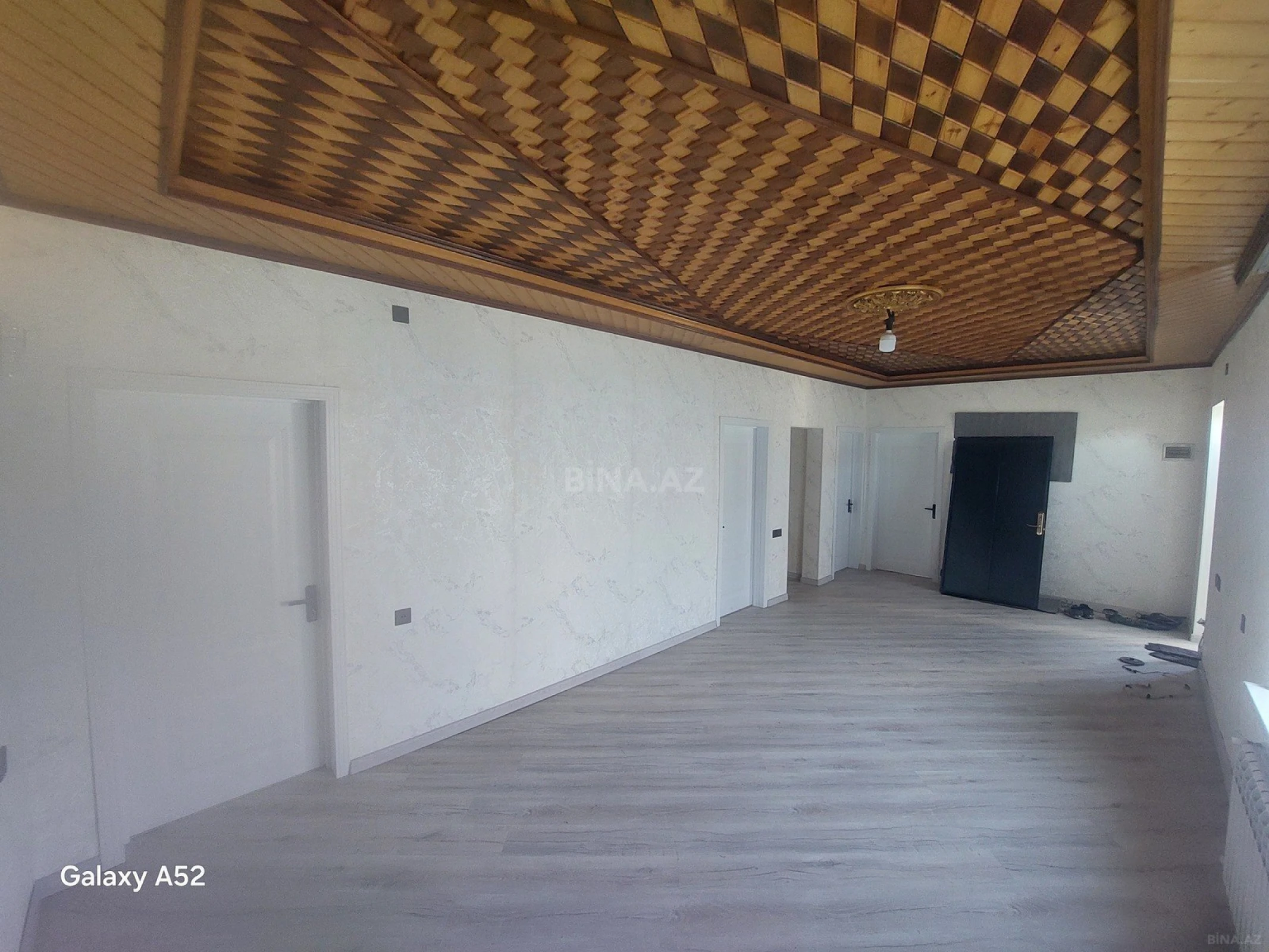 Satılır 4 otaqlı həyət evi 100 m²