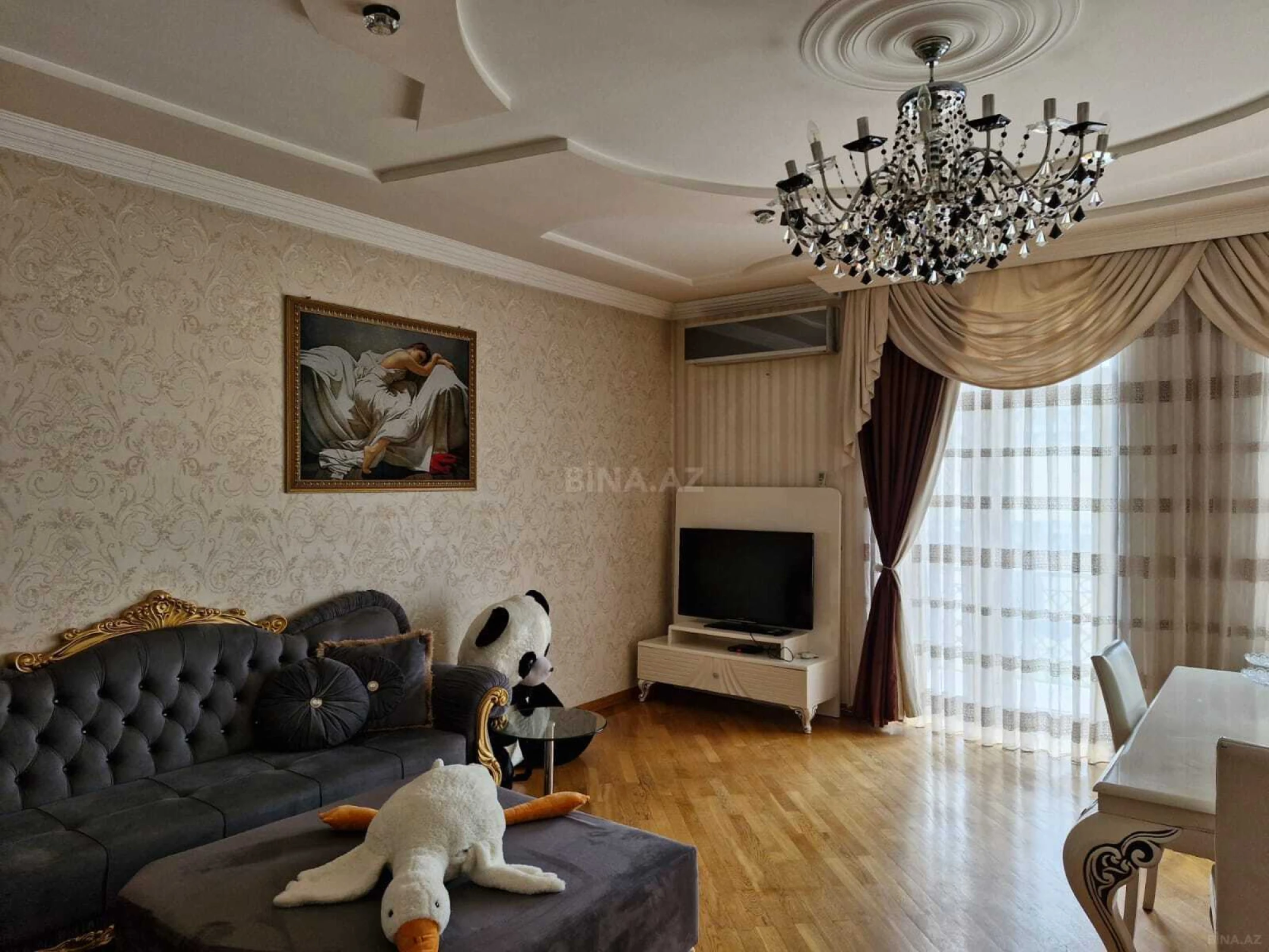 Kirayə verilir 3 otaqlı mənzil 115 m²
