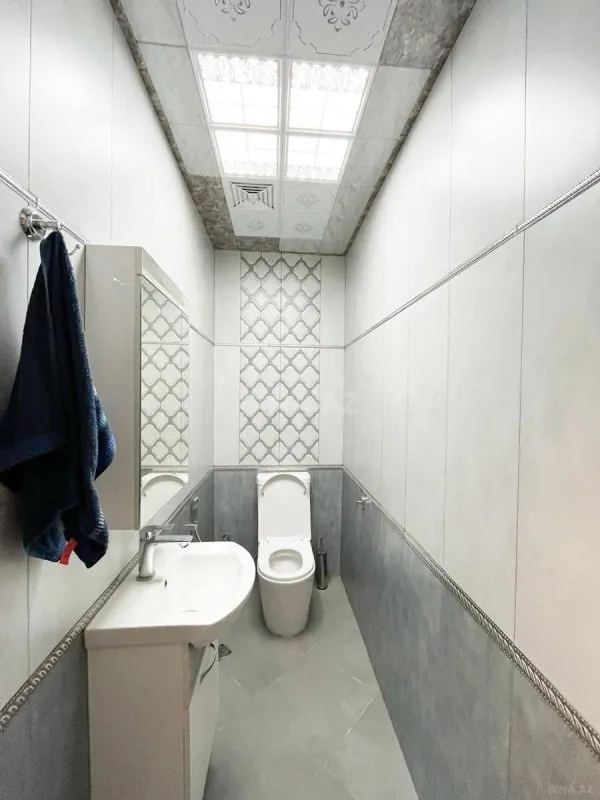 Satılır 3 otaqlı mənzil 135 m²