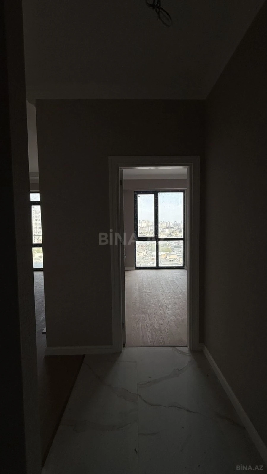 Satılır 2 otaqlı mənzil 52.9 m²