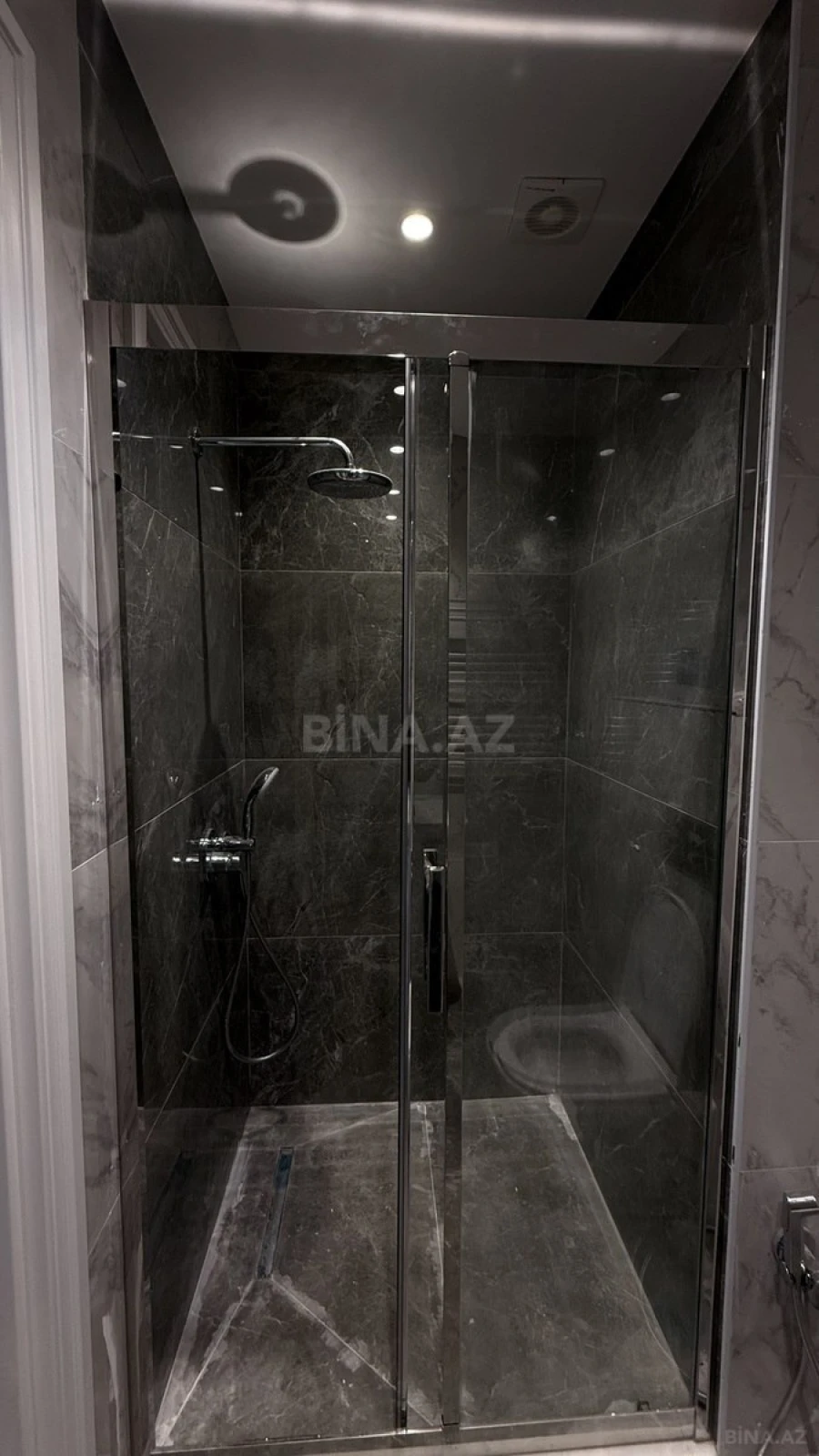Satılır 2 otaqlı mənzil 52.9 m²