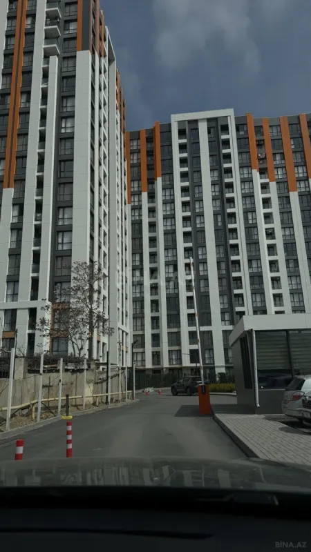 Satılır 2 otaqlı mənzil 52.9 m²