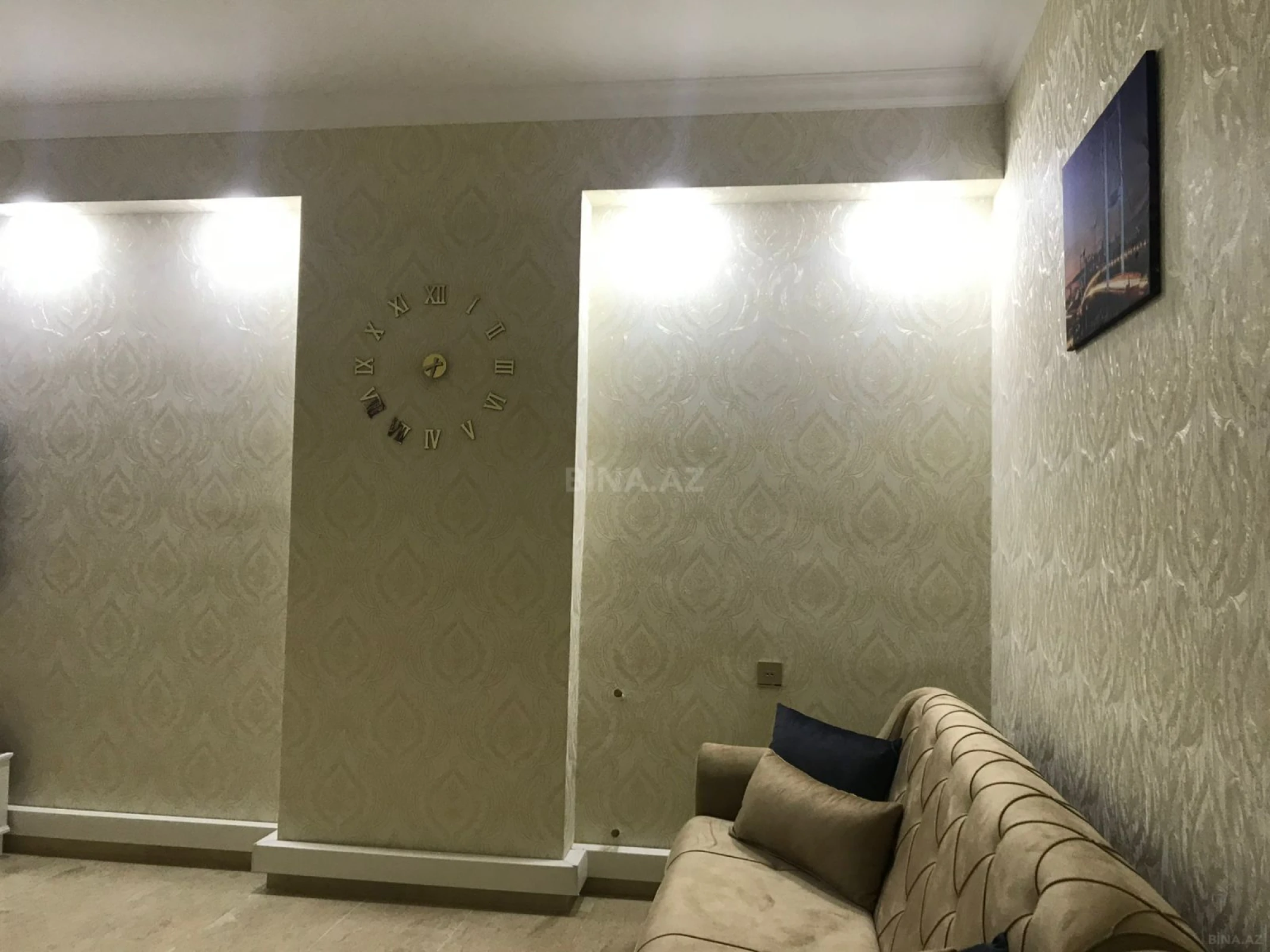 Satılır 3 otaqlı mənzil 90 m²