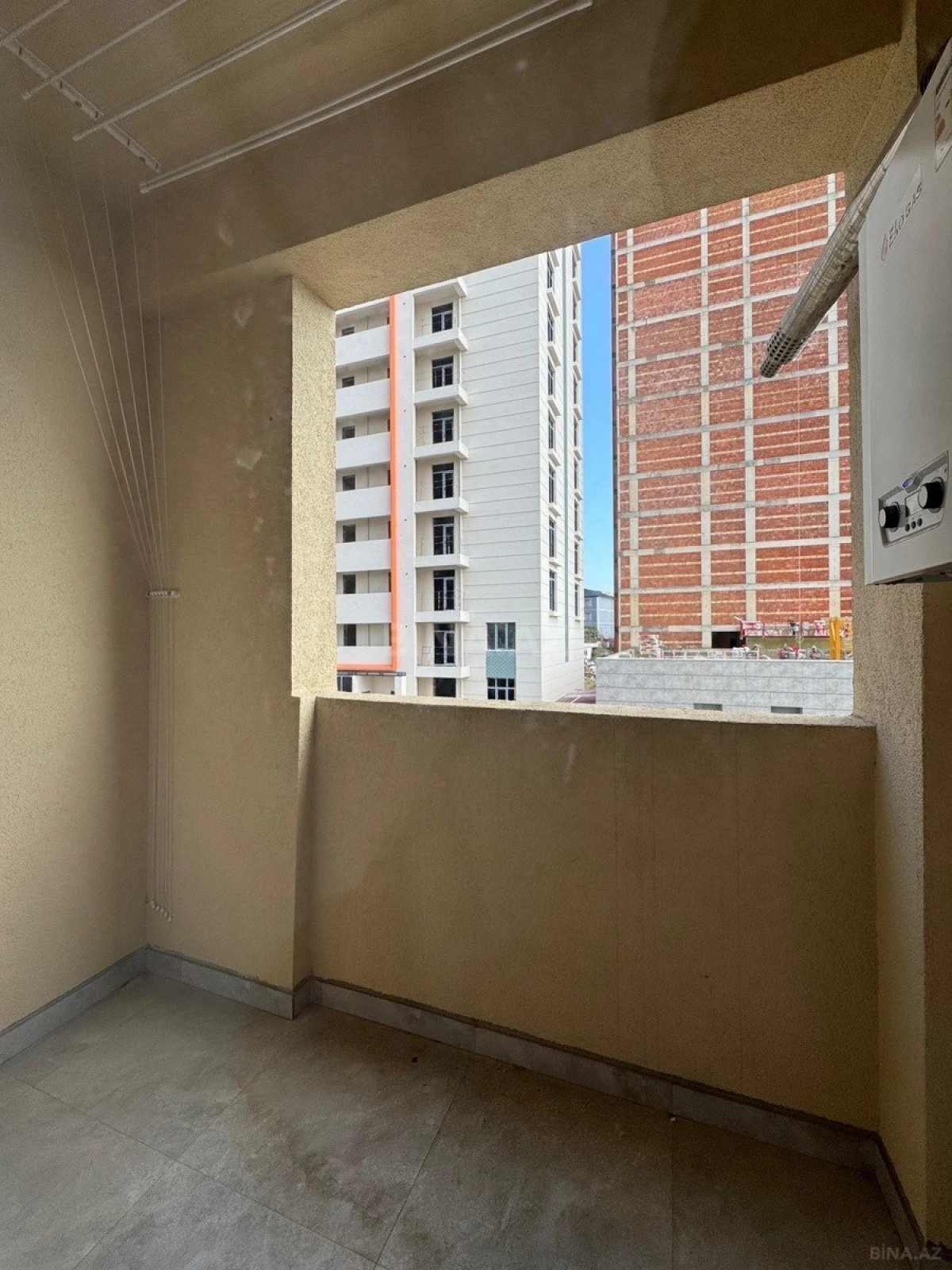 Satılır 2 otaqlı mənzil 55 m²
