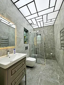 Satılır 2 otaqlı mənzil 83 m²