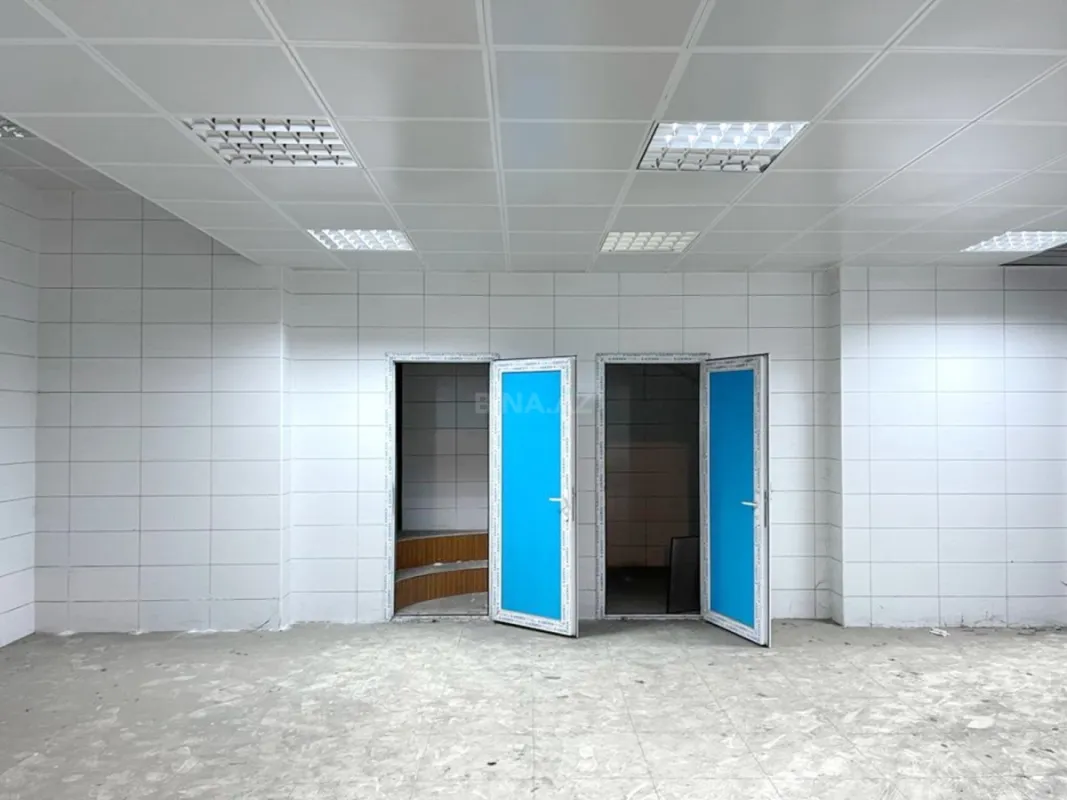 Satılır obyekt 450 m²