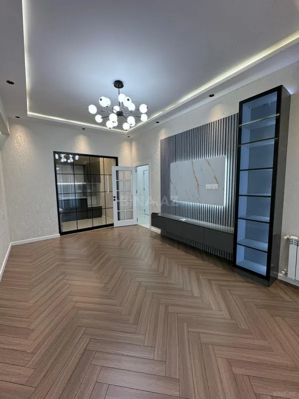 Satılır 2 otaqlı mənzil 65 m²
