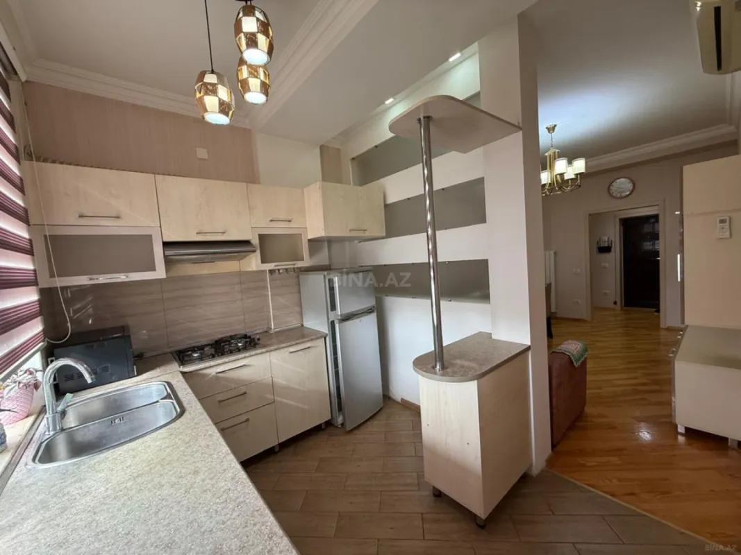 Satılır 3 otaqlı mənzil 62 m²