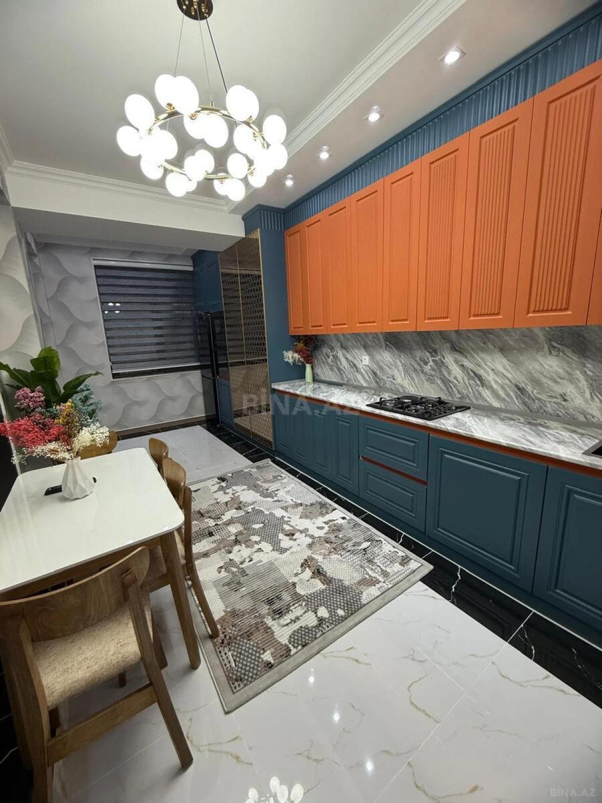 Satılır 3 otaqlı mənzil 127 m²