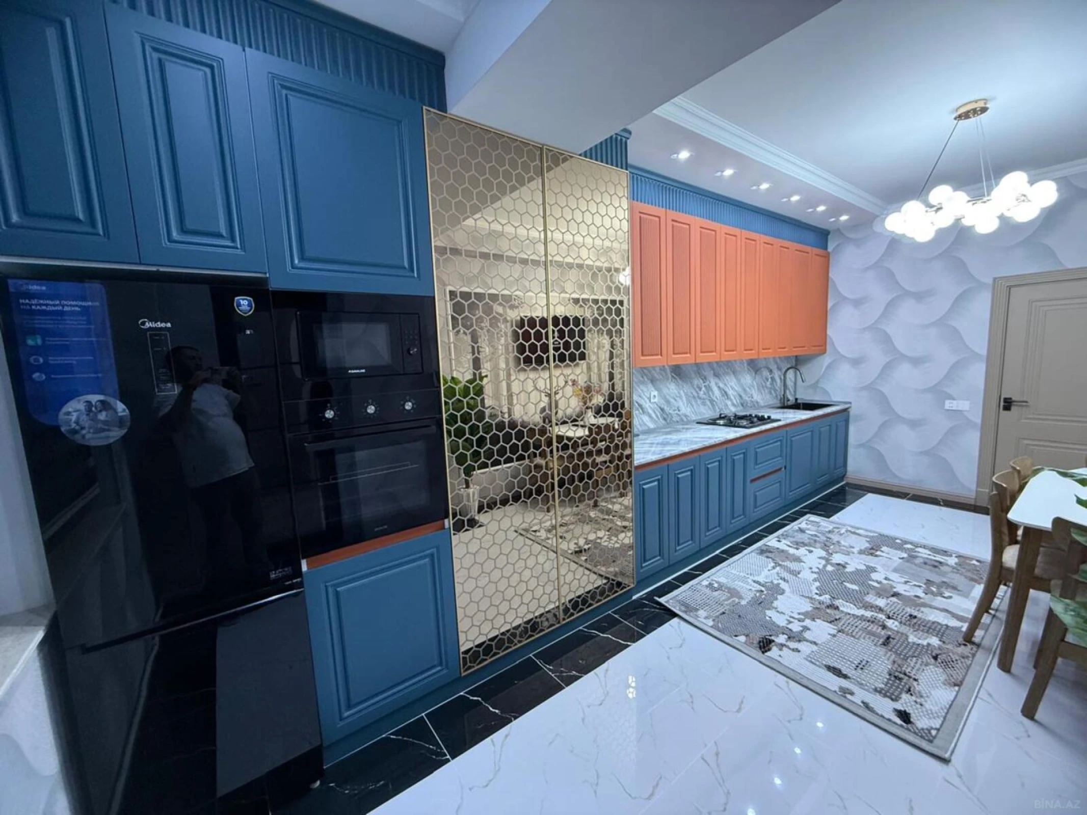 Satılır 3 otaqlı mənzil 127 m²