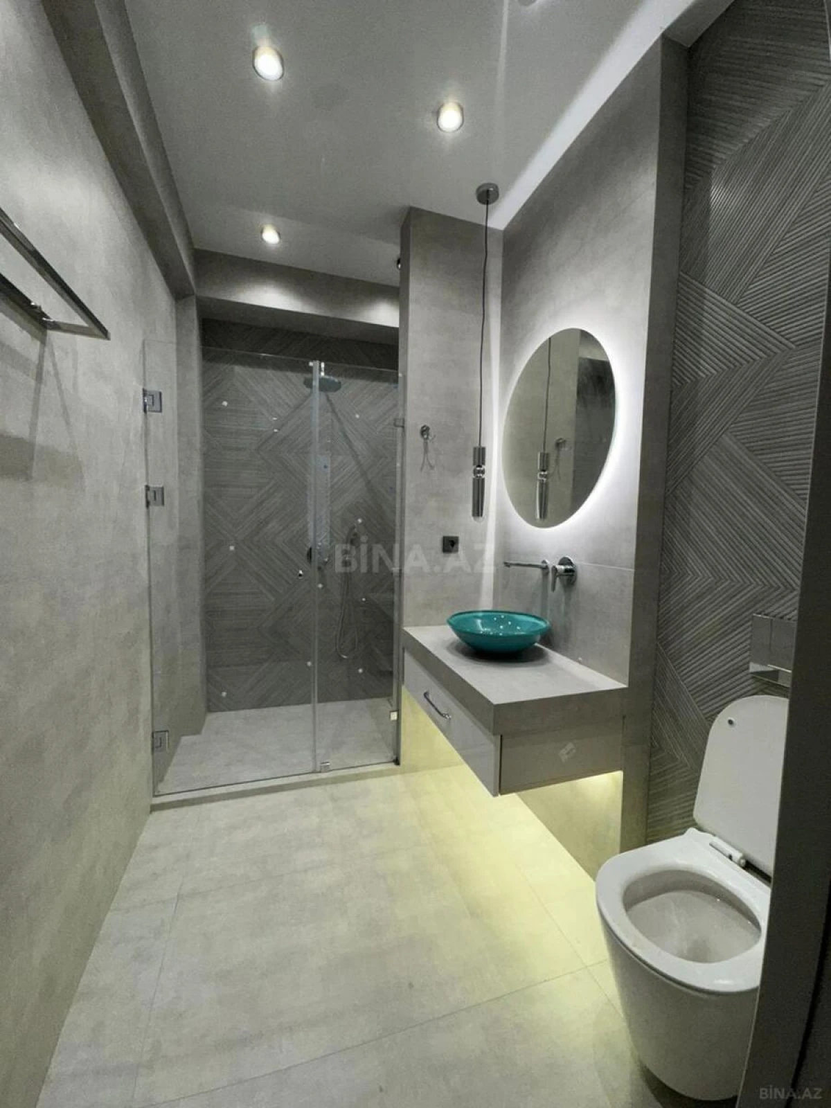 Satılır 2 otaqlı mənzil 106 m²