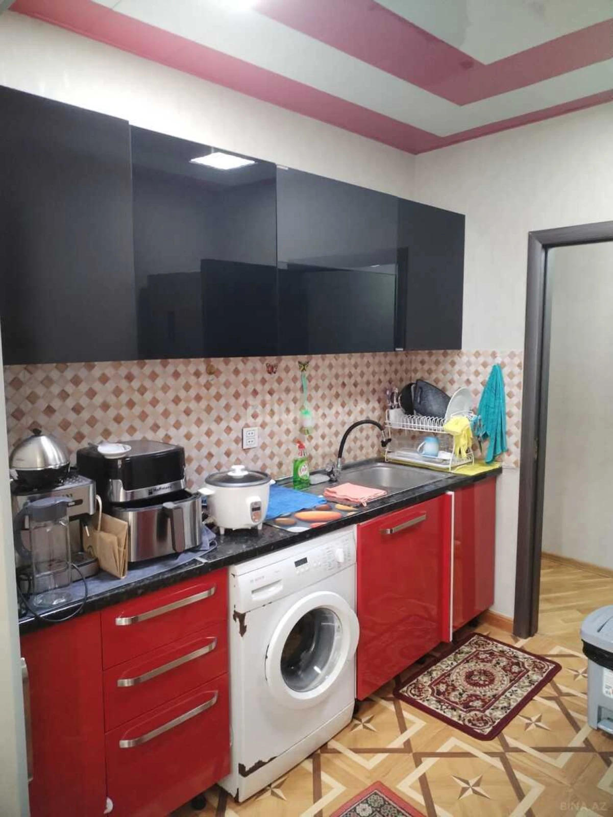 Kirayə verilir 3 otaqlı mənzil 97 m²