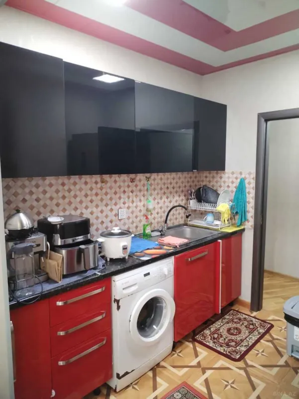 Kirayə verilir 3 otaqlı mənzil 97 m²