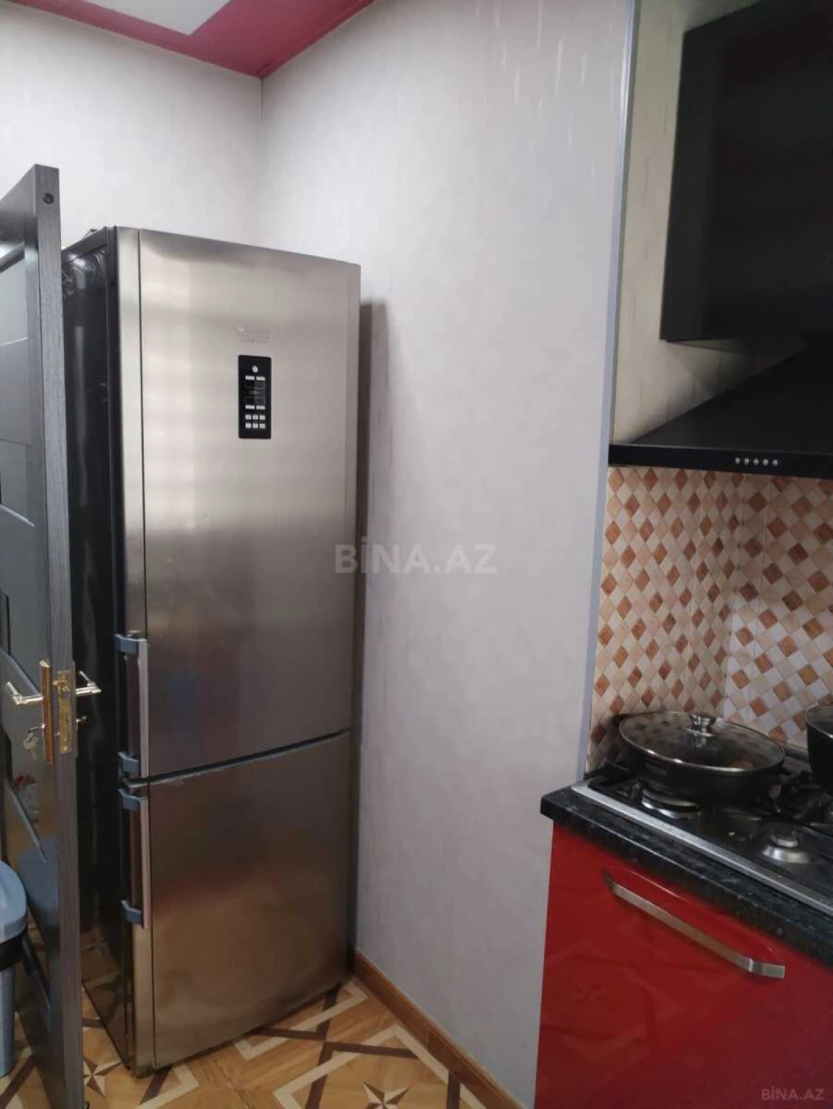 Kirayə verilir 3 otaqlı mənzil 97 m²