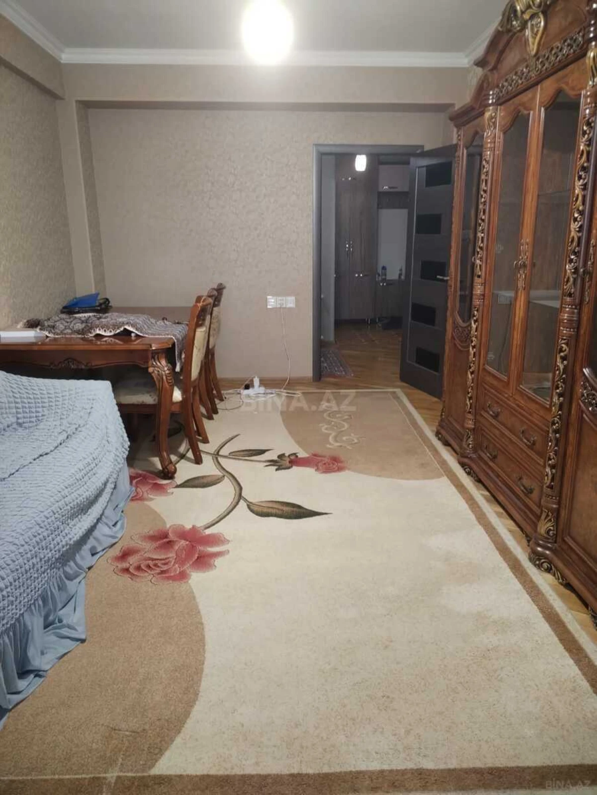 Kirayə verilir 3 otaqlı mənzil 97 m²