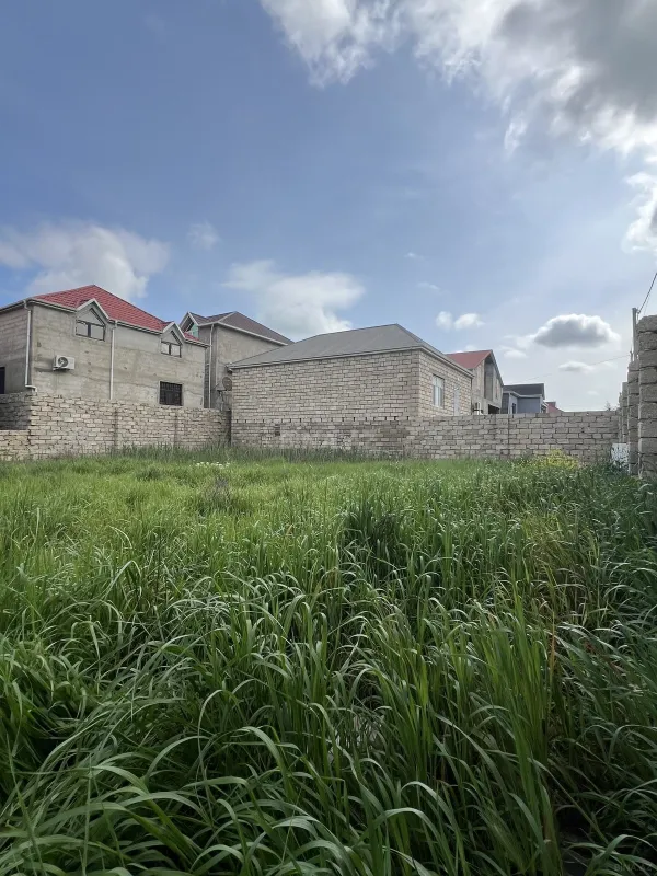 Satılır torpaq sahəsi 2 m²