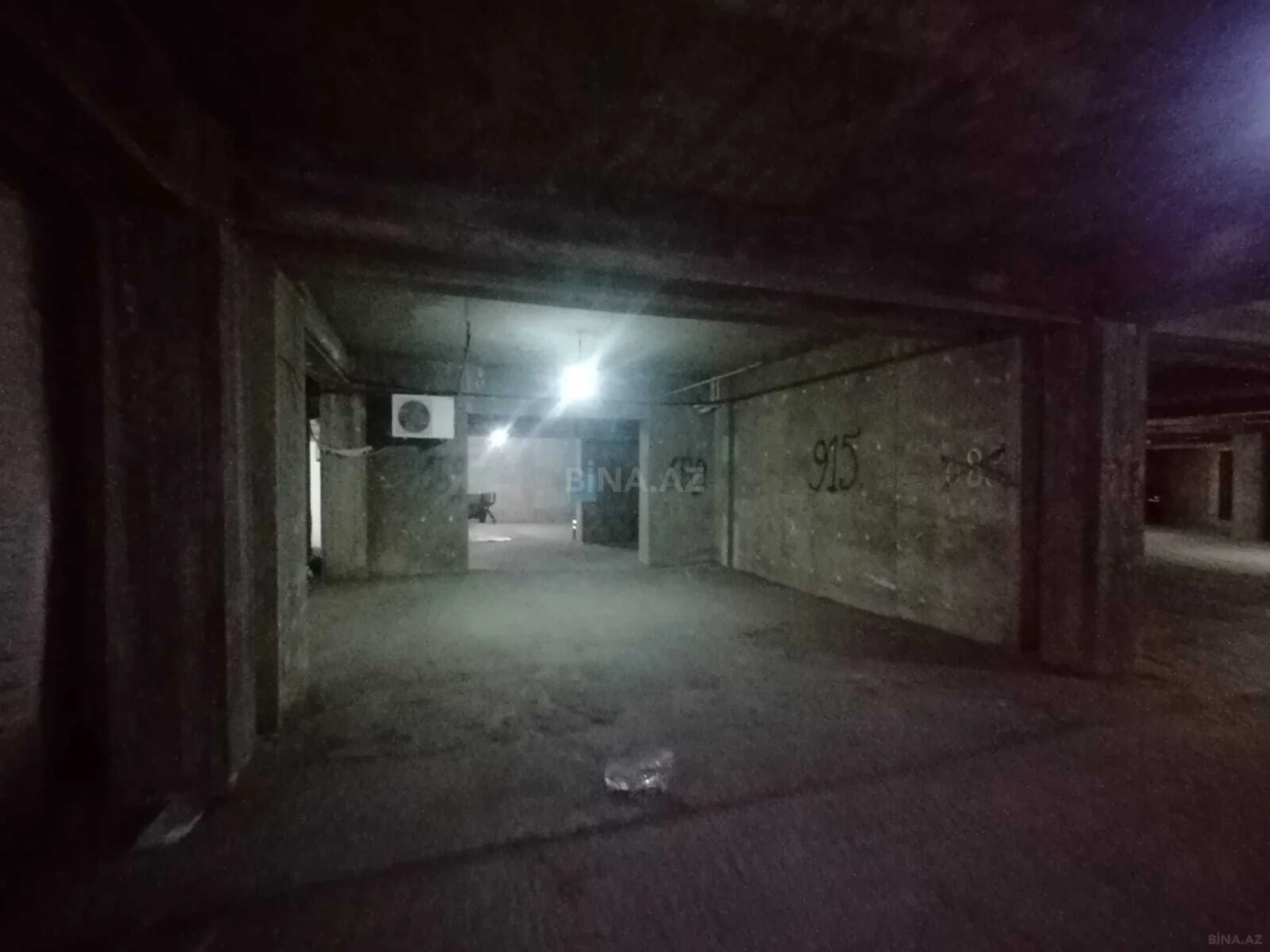 Satılır obyekt 1800 m²