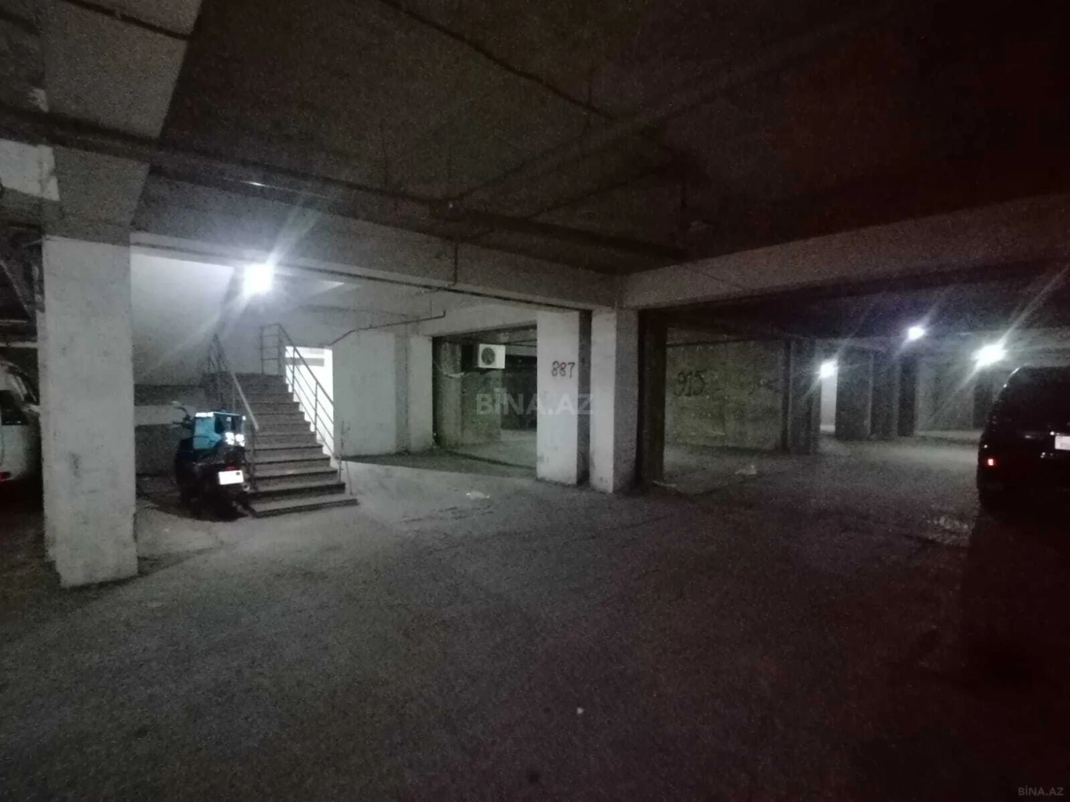 Satılır obyekt 1800 m²