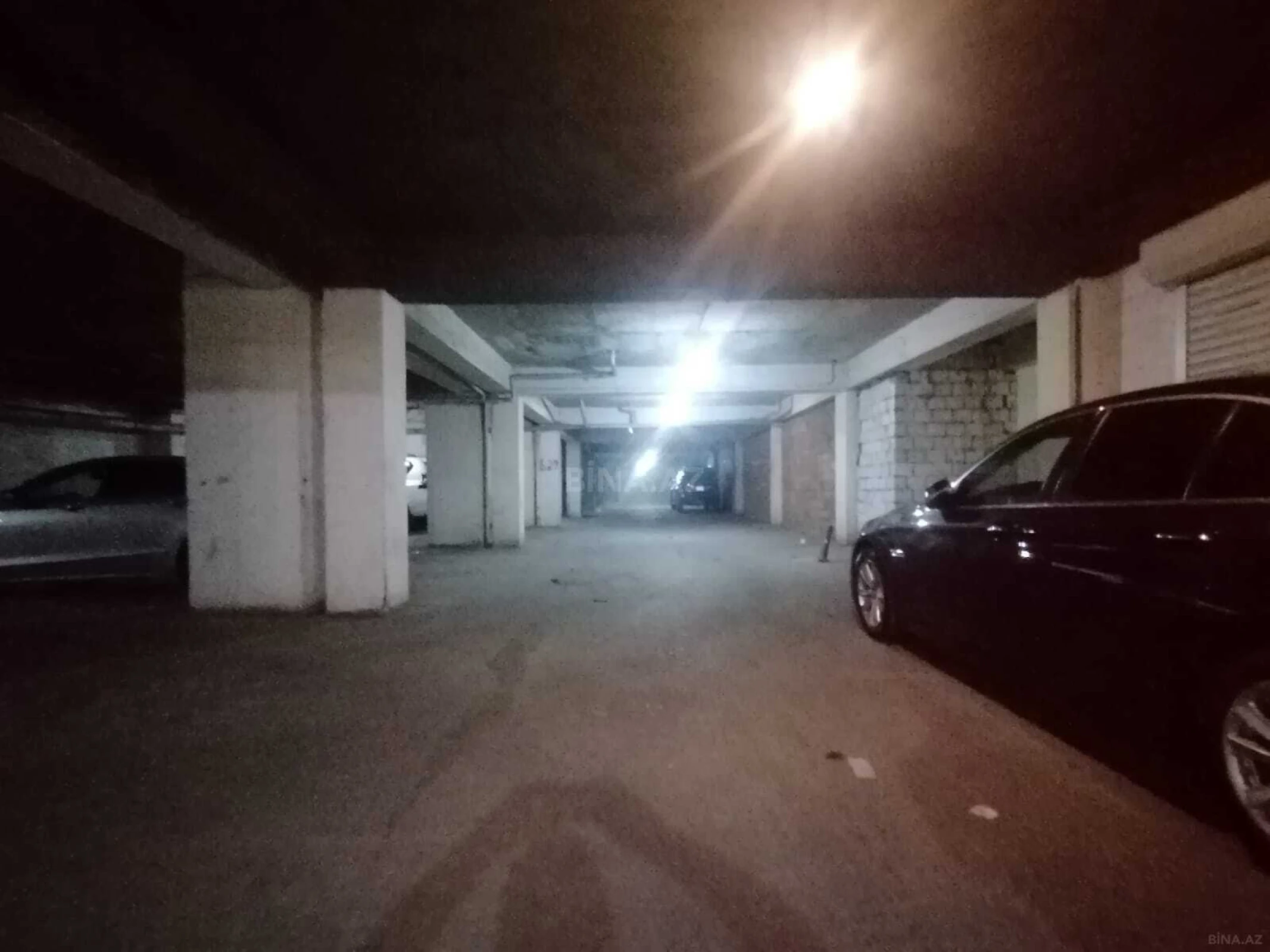 Satılır obyekt 1800 m²