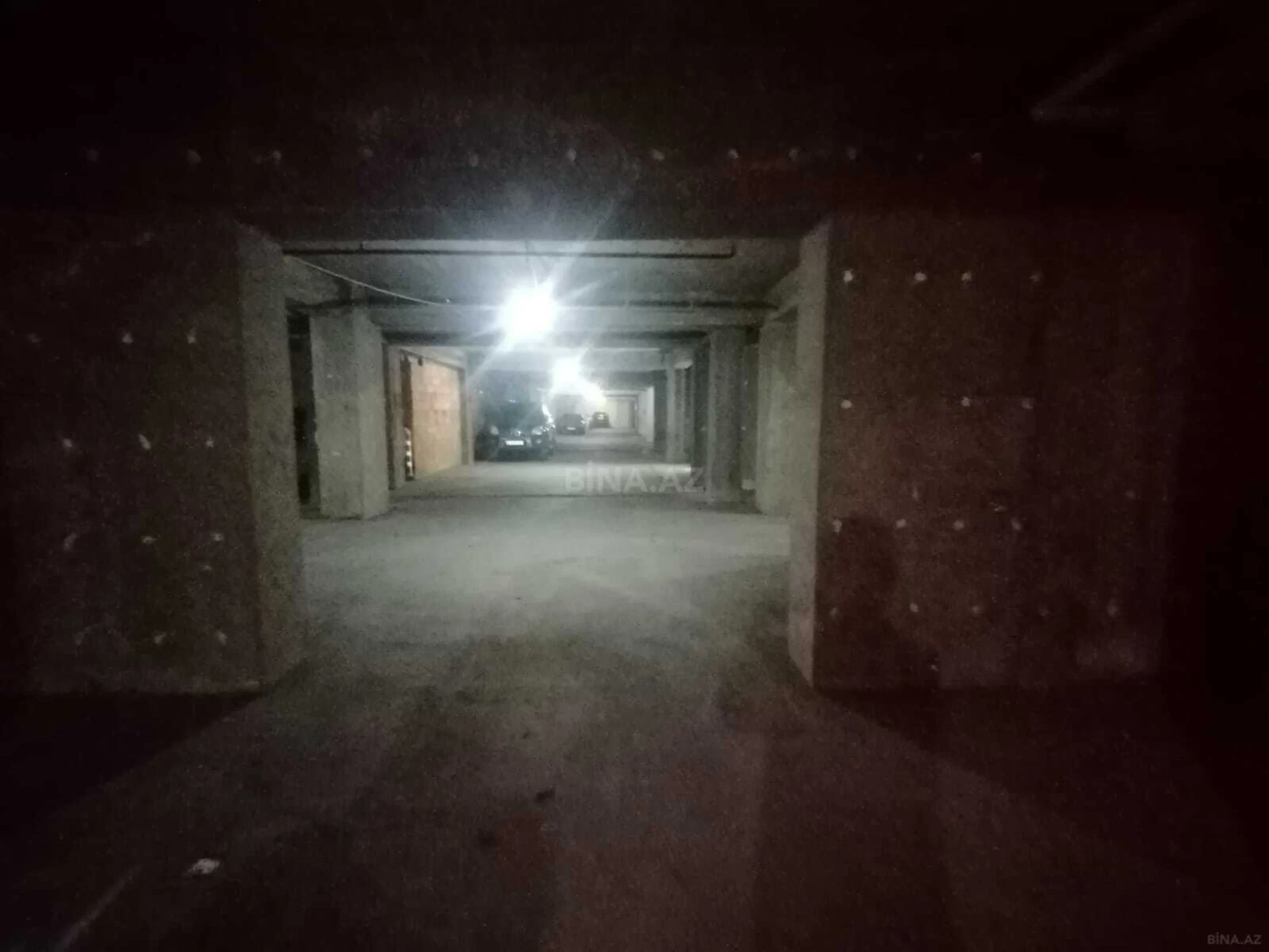 Satılır obyekt 1800 m²