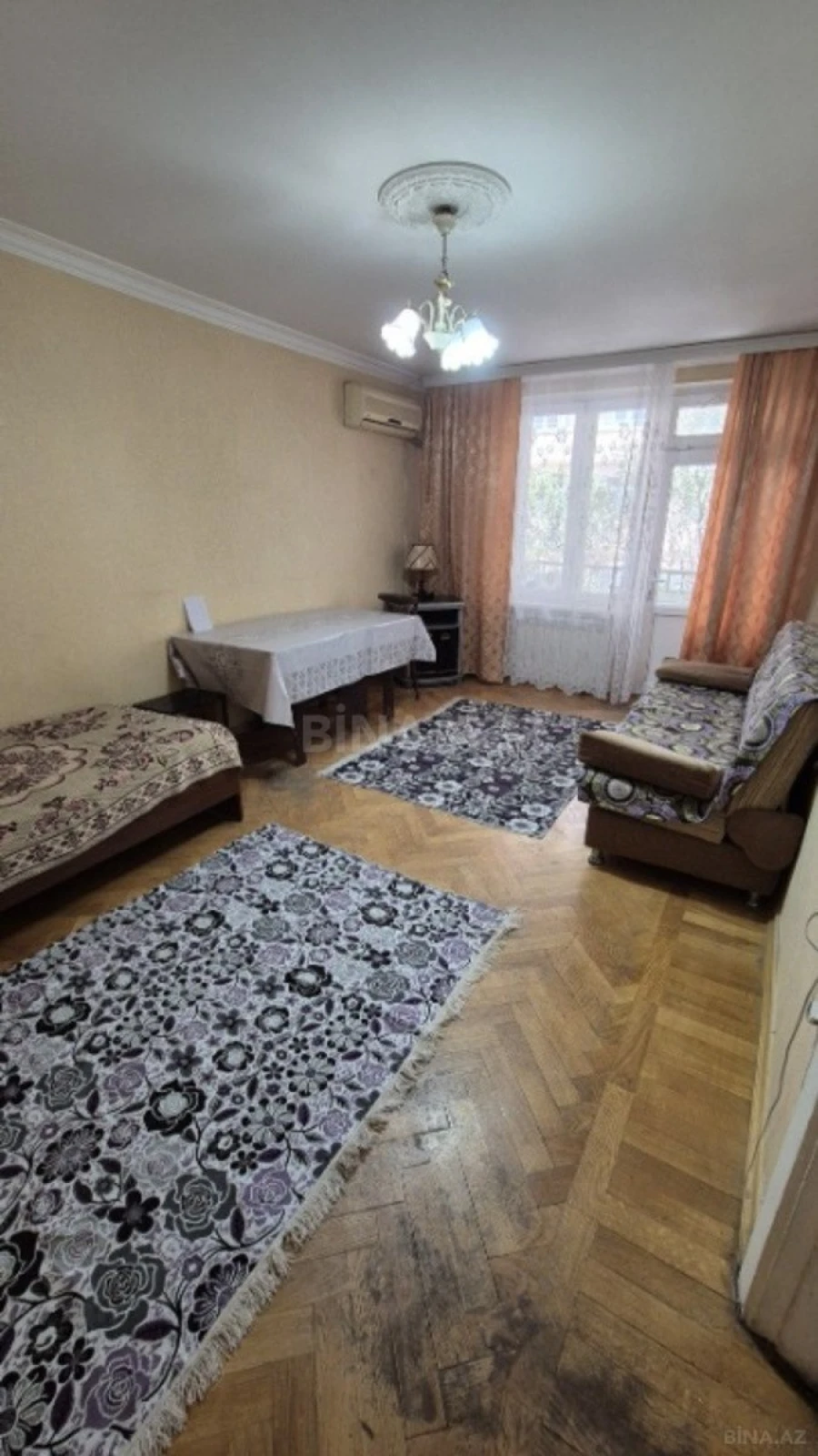 Satılır 1 otaqlı mənzil 40 m²