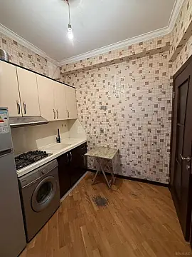Satılır 2 otaqlı mənzil 63 m²