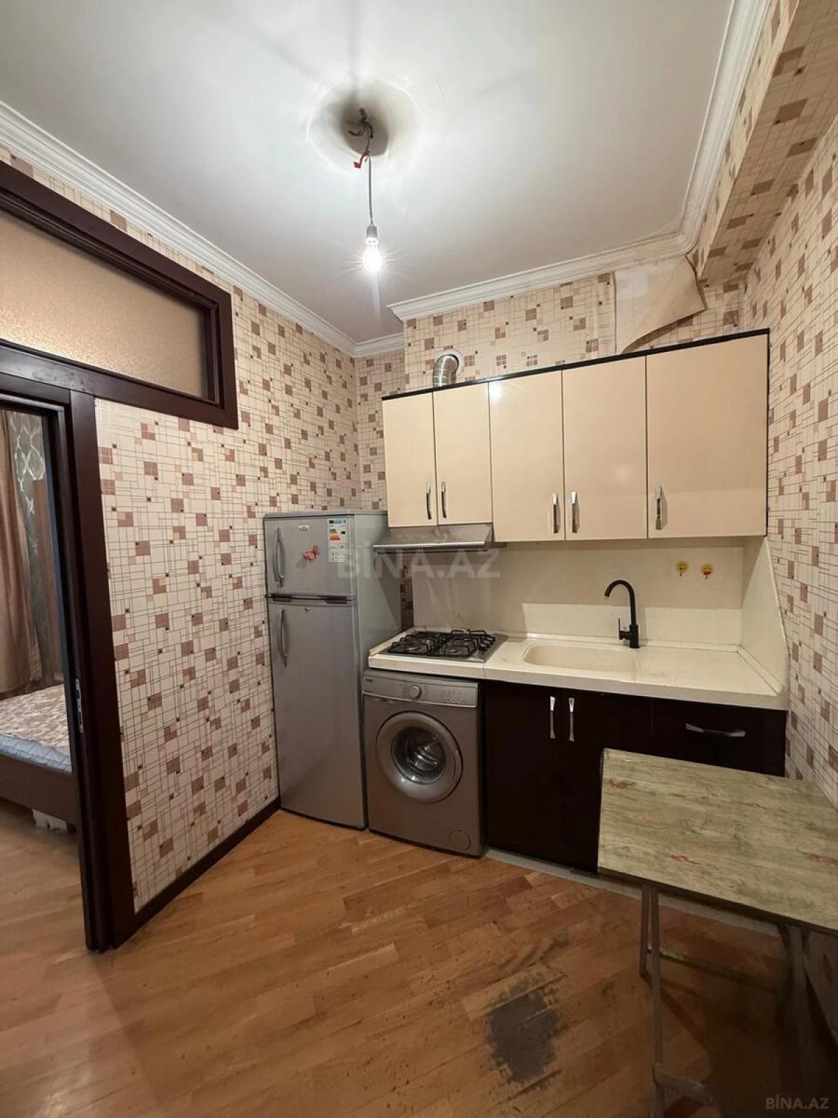 Satılır 2 otaqlı mənzil 63 m²