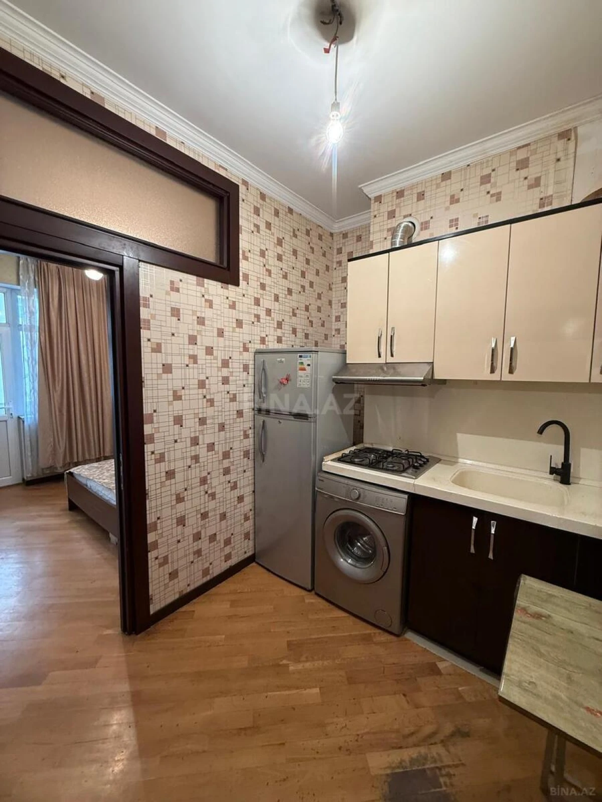Satılır 2 otaqlı mənzil 63 m²