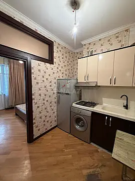 Satılır 2 otaqlı mənzil 63 m²