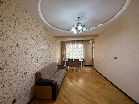 Satılır 2 otaqlı mənzil 63 m²