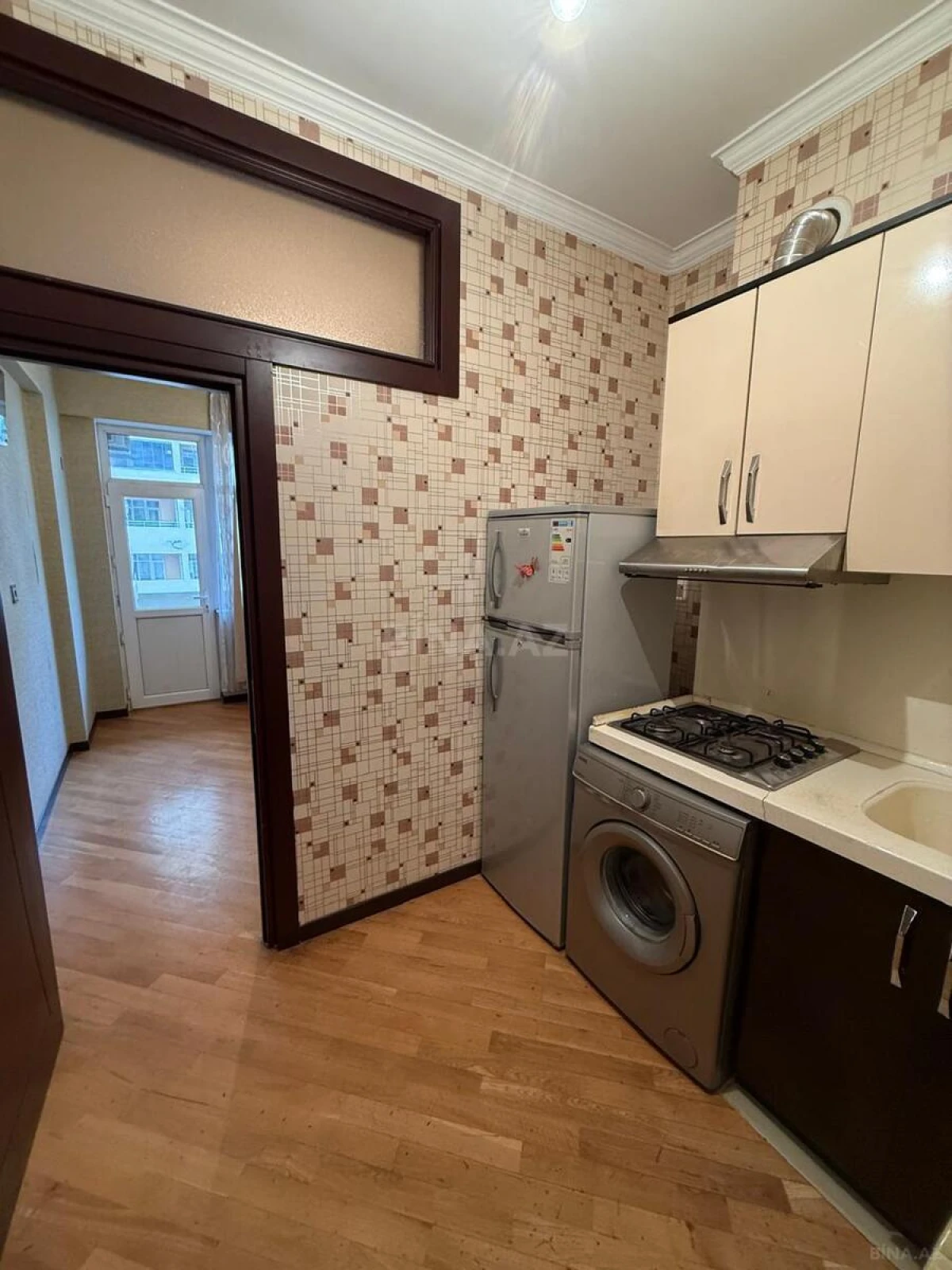 Satılır 2 otaqlı mənzil 63 m²