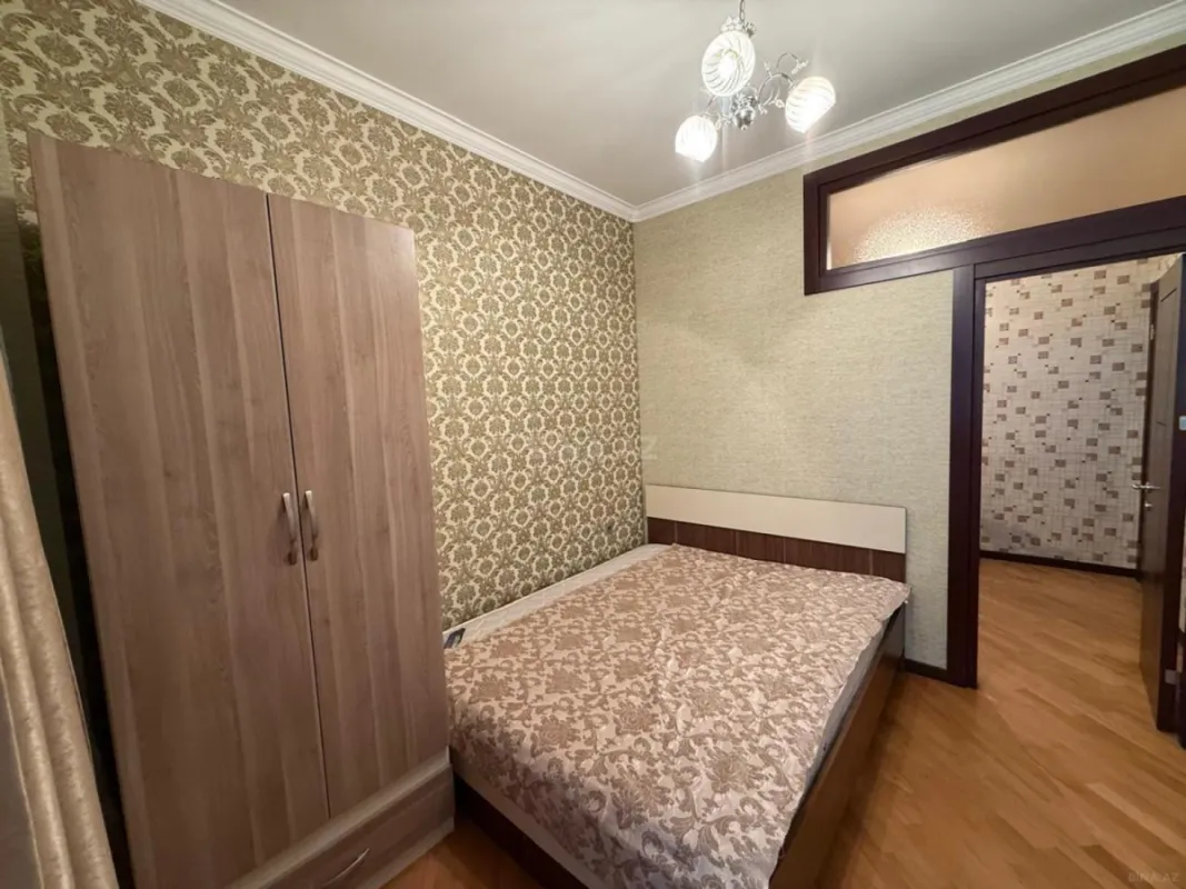 Satılır 2 otaqlı mənzil 63 m²