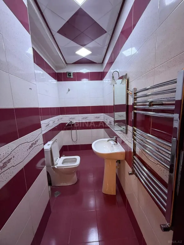 Satılır 2 otaqlı mənzil 63 m²