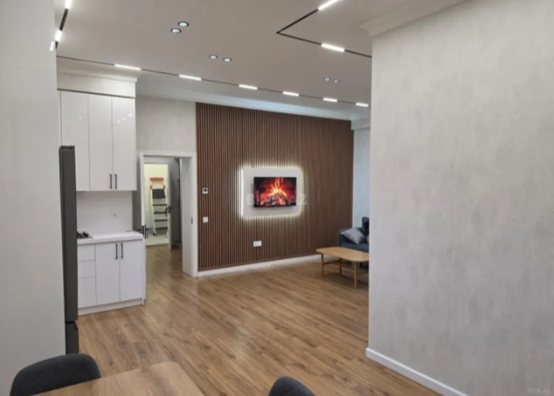 Kirayə verilir 2 otaqlı mənzil 80 m²