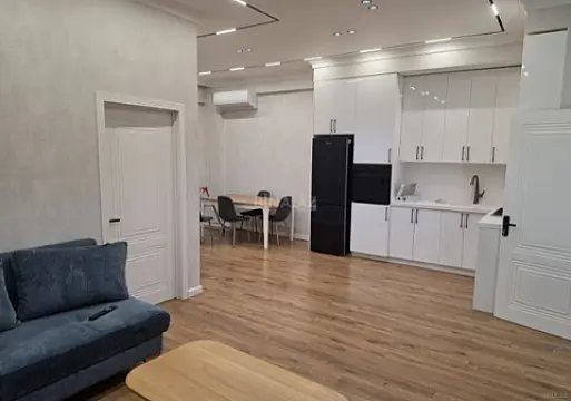 Kirayə verilir 2 otaqlı mənzil 80 m²