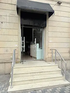 Kirayə verilir obyekt 100 m² — Bakı, Xətai 100.00 m²
