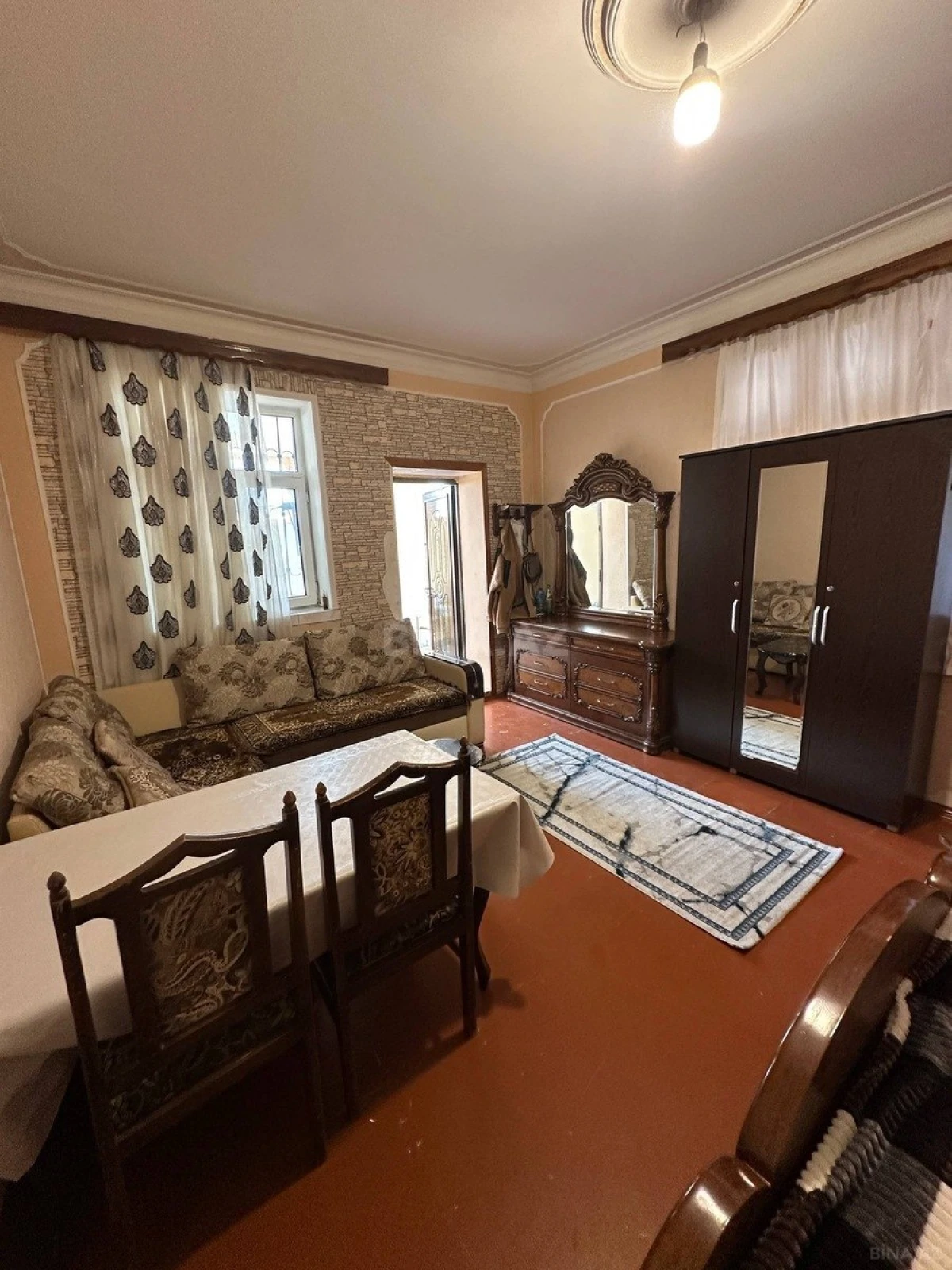 Kirayə verilir 1 otaqlı mənzil 35 m²