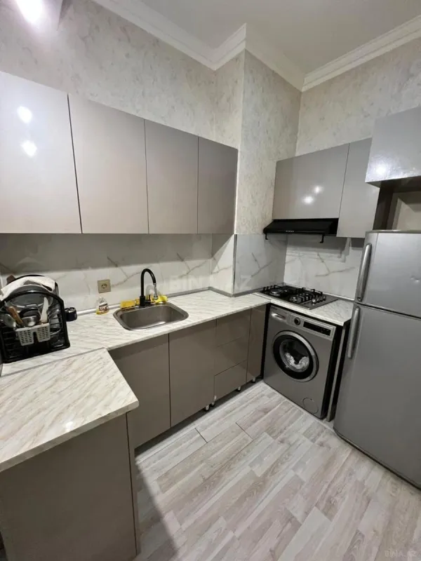 Kirayə verilir 2 otaqlı mənzil 55 m²