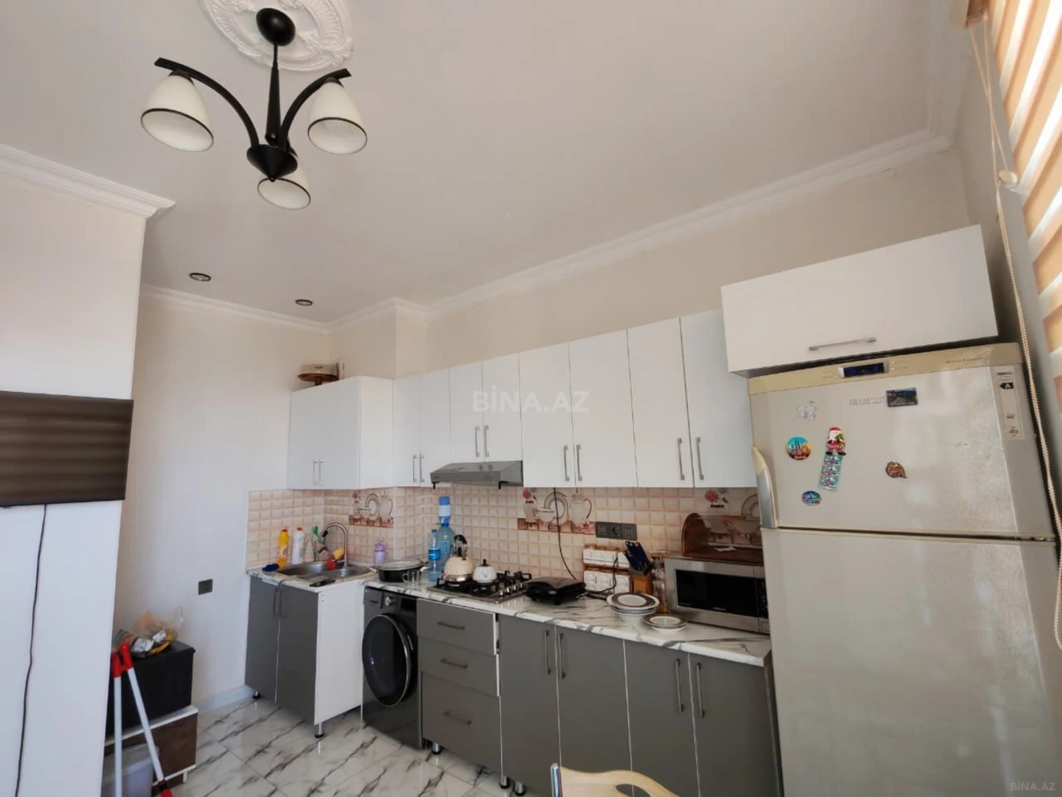 Satılır 3 otaqlı mənzil 108 m²